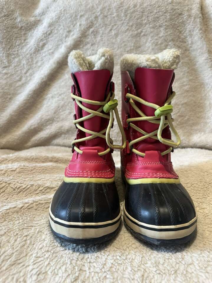 Sorel Youth Size 3 Waterproof Winter Boots
