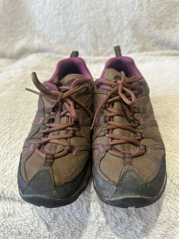 Merrell Otter Women’s 6.5 Waterproof Hiking Shoes