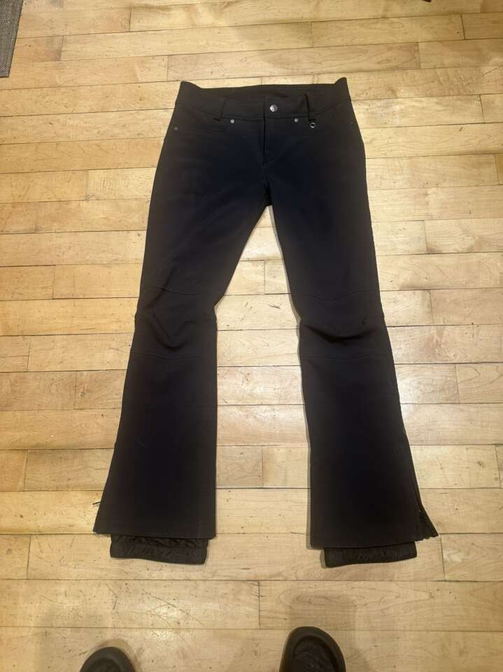 Roxy Dry Flight Black Womens L Jean Style Snowpant