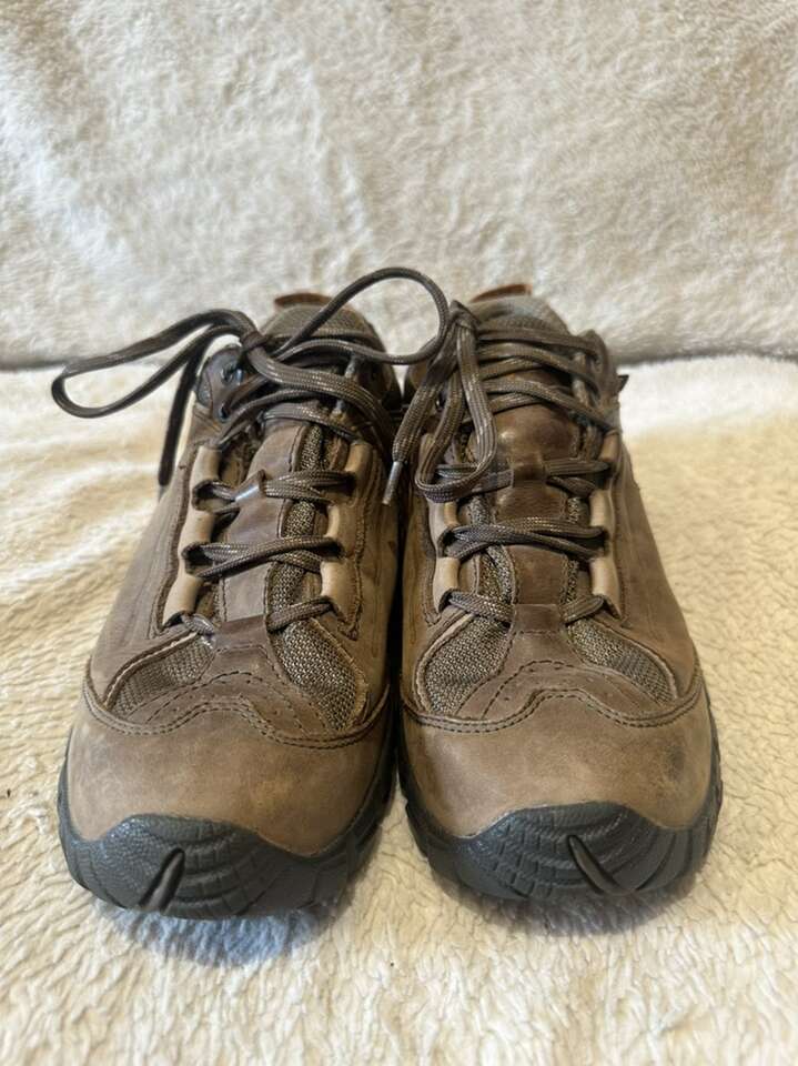 Vasque Women’s 9 Goretex Leather, Hiking Shoes