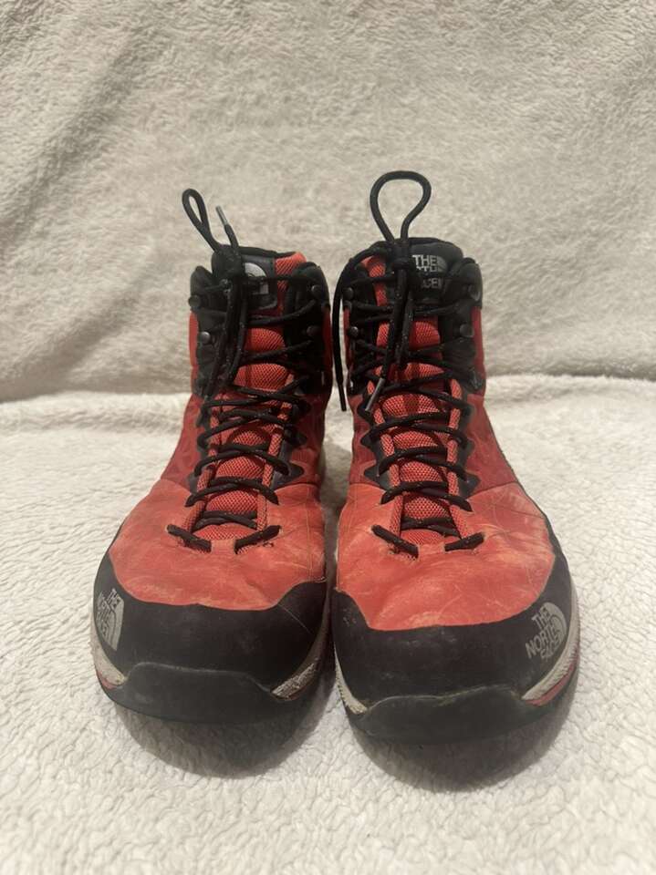 The North Face Men’s 12 Gore-Tex Mid Hiking Boots