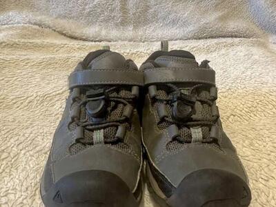 Keen Toddler Size 12, Gray Wtrprf Hiking Shoes