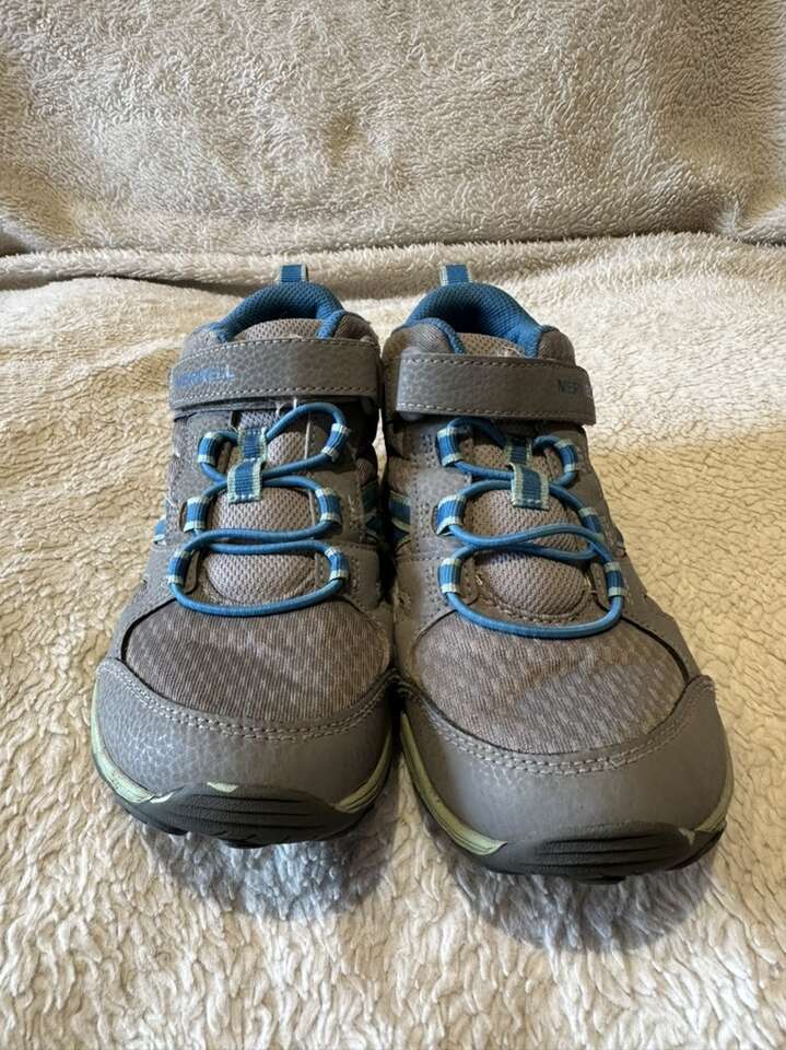Merrell youth size 2 gray/blue Trim Hiking Shoes