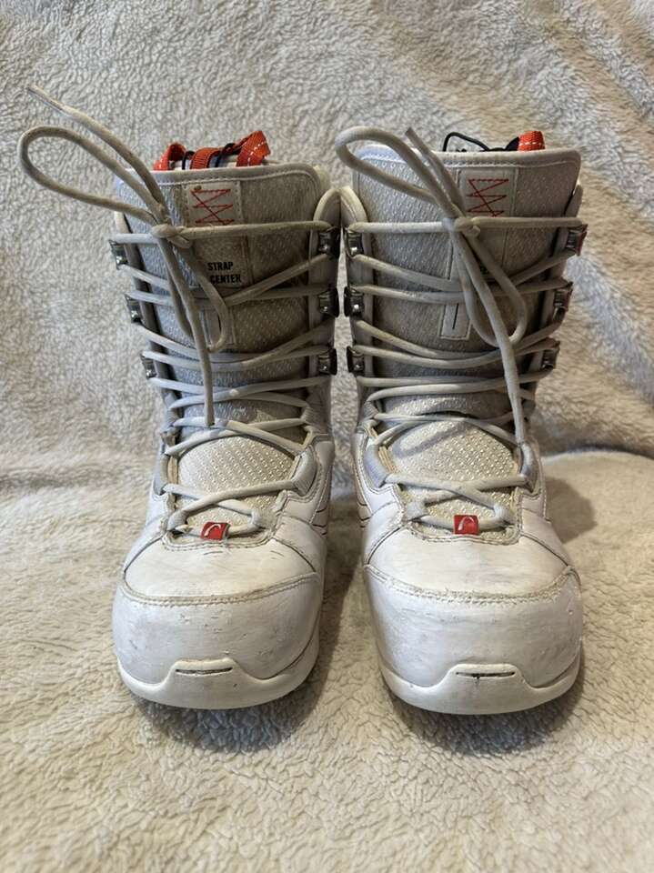 Head Zora Women’s 7.5 White Snowboard Boots