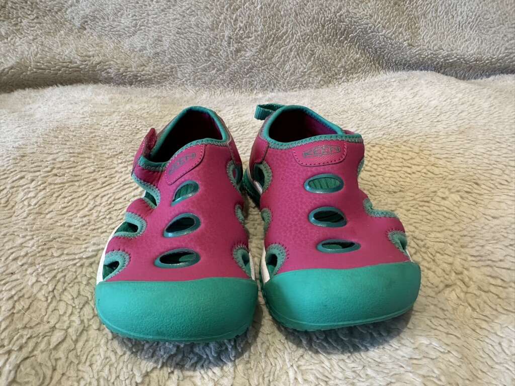 Keen Toddler Size 11 Water Or Hiking Sandals