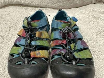 Keen Youth Size 3 Rainbow Wtrprf Hiking Sandals
