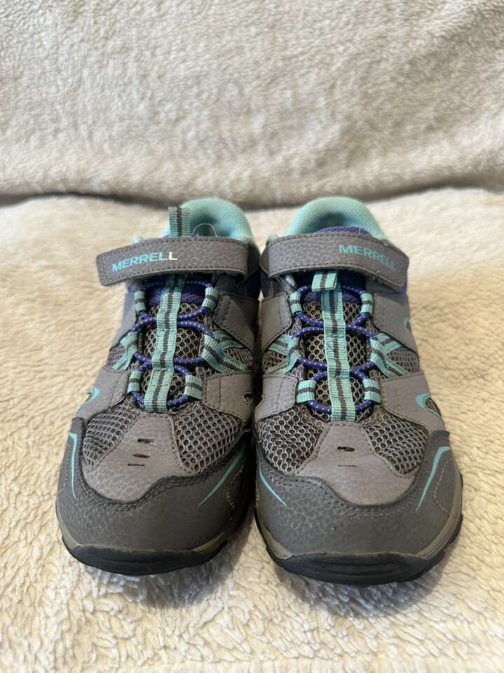 Merrell Youth Size 3.5 Grey/Purple, Hiking Shoes