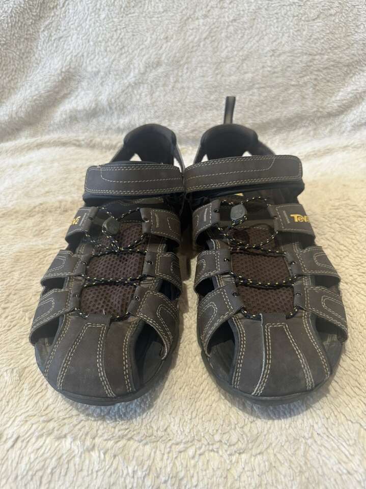 Teva Men’s Size 12 Brown Hiking/Water Sandals