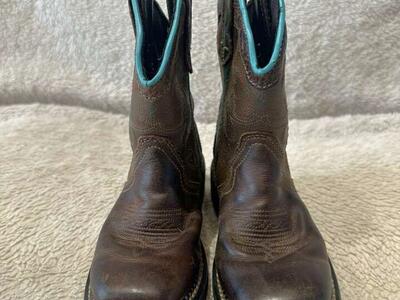 Justin Toddler Size 10.5 Brown Leather Boots