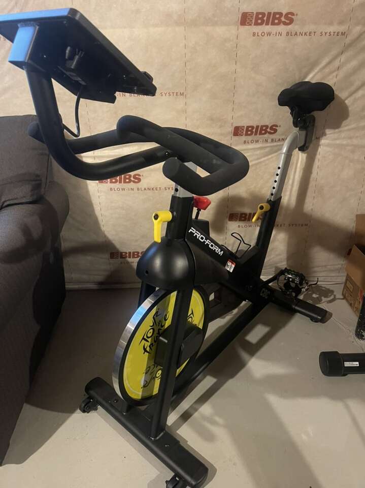 Proform Exercise Bike *Like n… Fitness Equipment