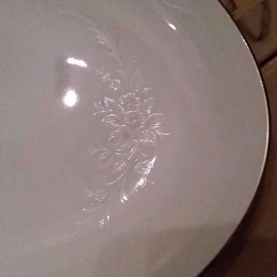 SANGO CANTATA CHINA ...96 PIECE...STILL IN BOXES