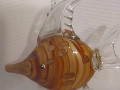 GLASS FISH....WITH GOLD GLITTER