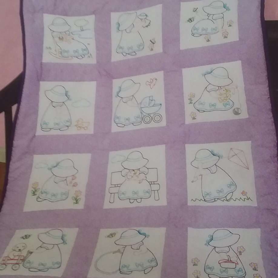 SUNBONNET SUE QUILT TOP-EMBROIDER, SEW-PINK DOTS