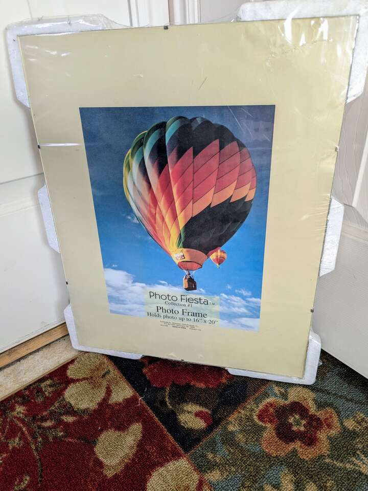 Picture Frame Clear Glass 16 x 20" Frameless Picture Holder