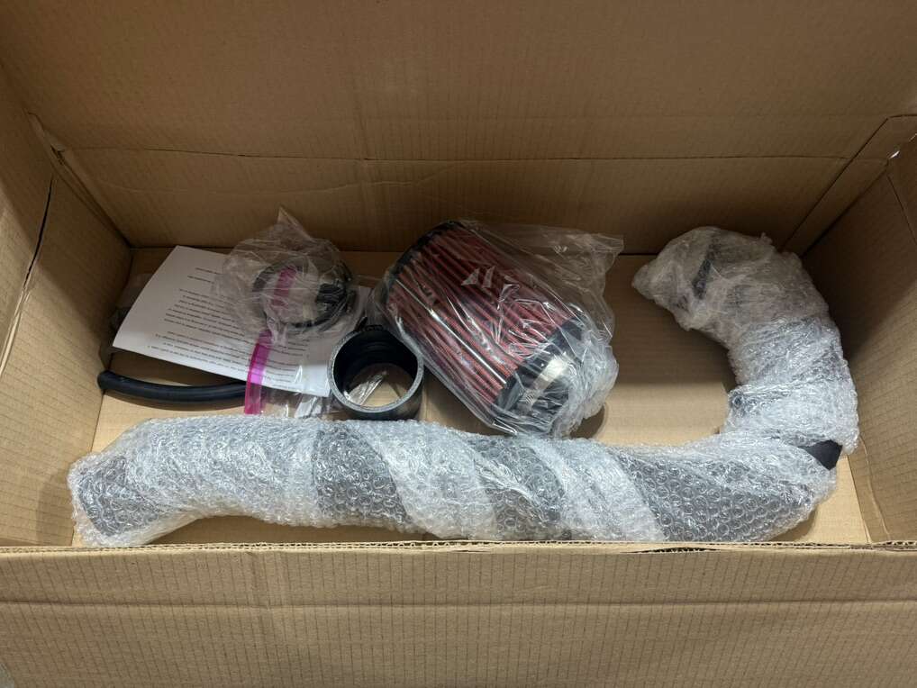 NEW SUBARU FORESTER 2005-2008 2.5 AIR INTAKE