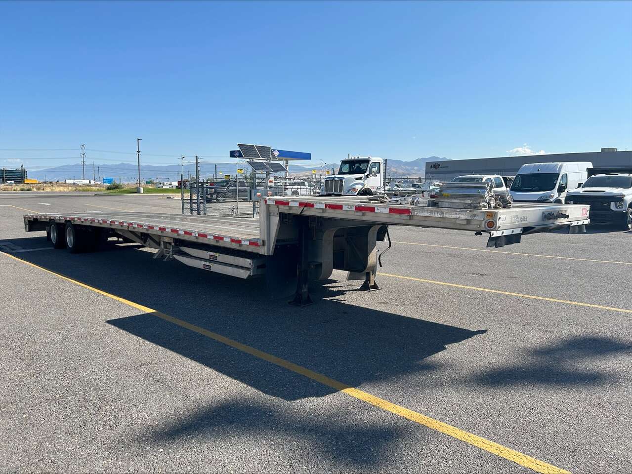 2017 reitnouer 53' stepdeck flatbed spread axle