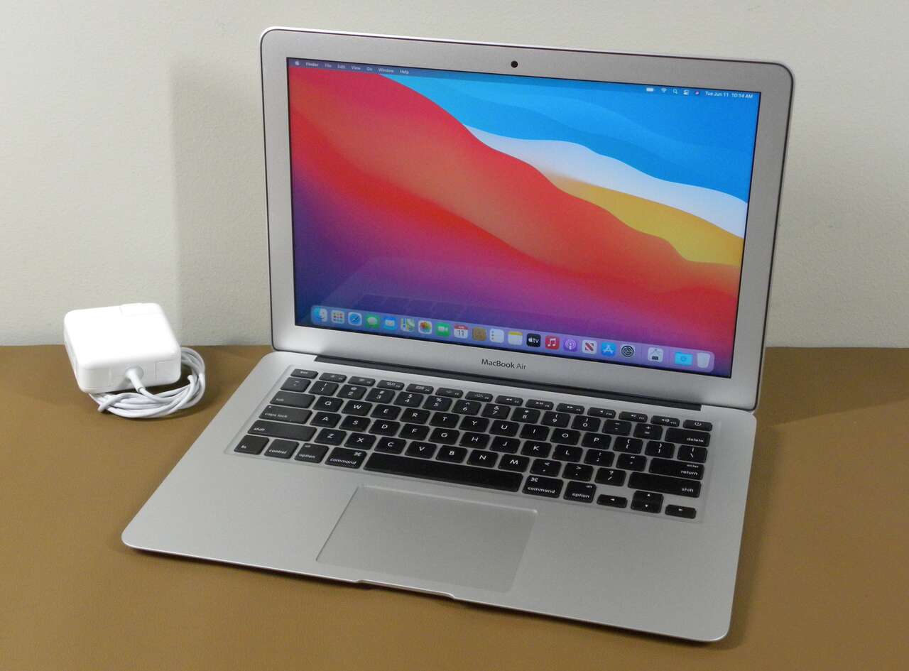 Apple Macbook Air 13” Mid 2013 i5 128GB 4GB