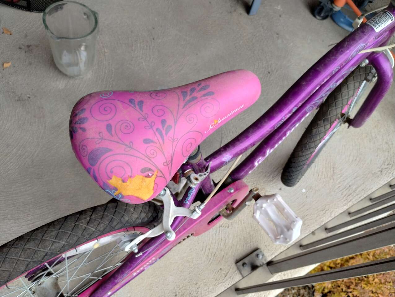 Schwinn deelite purple discount bike