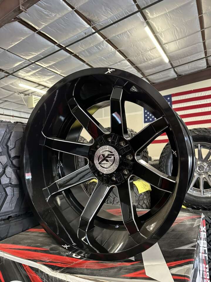 24x14 XFoffroad Custom Wheels, 8x170/8x6.5