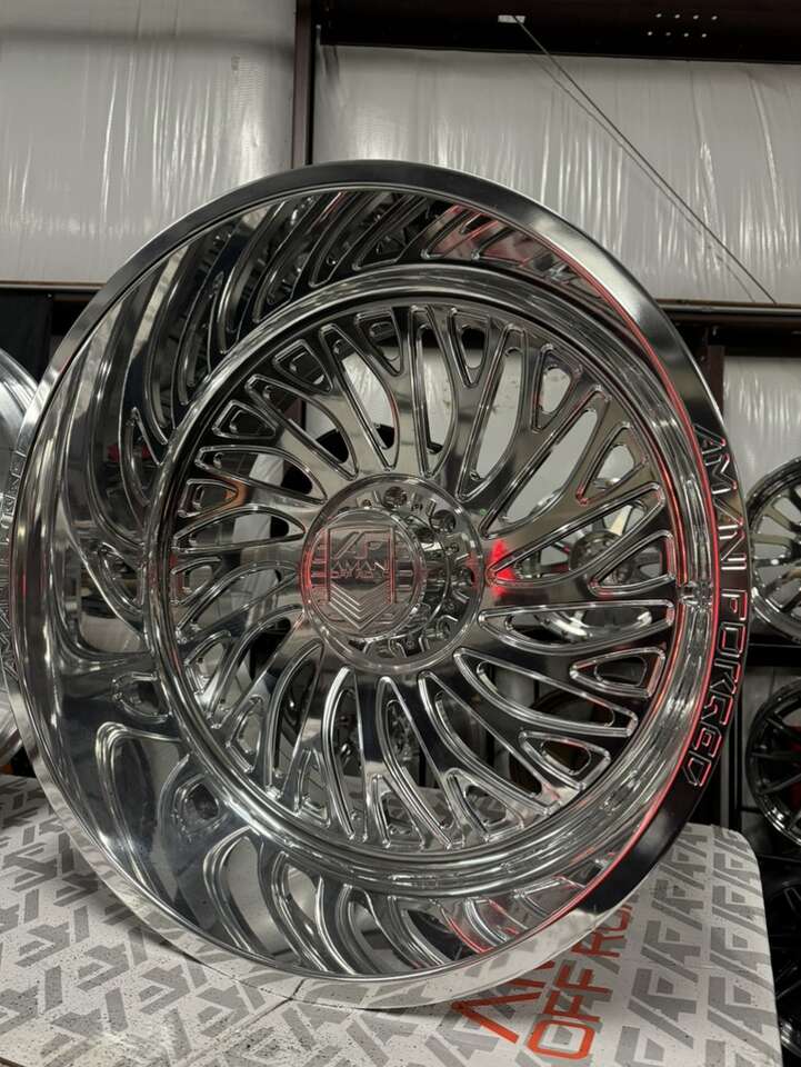 NEW 26x14 Amani Forged vamos/ Floaters, 8x6.5
