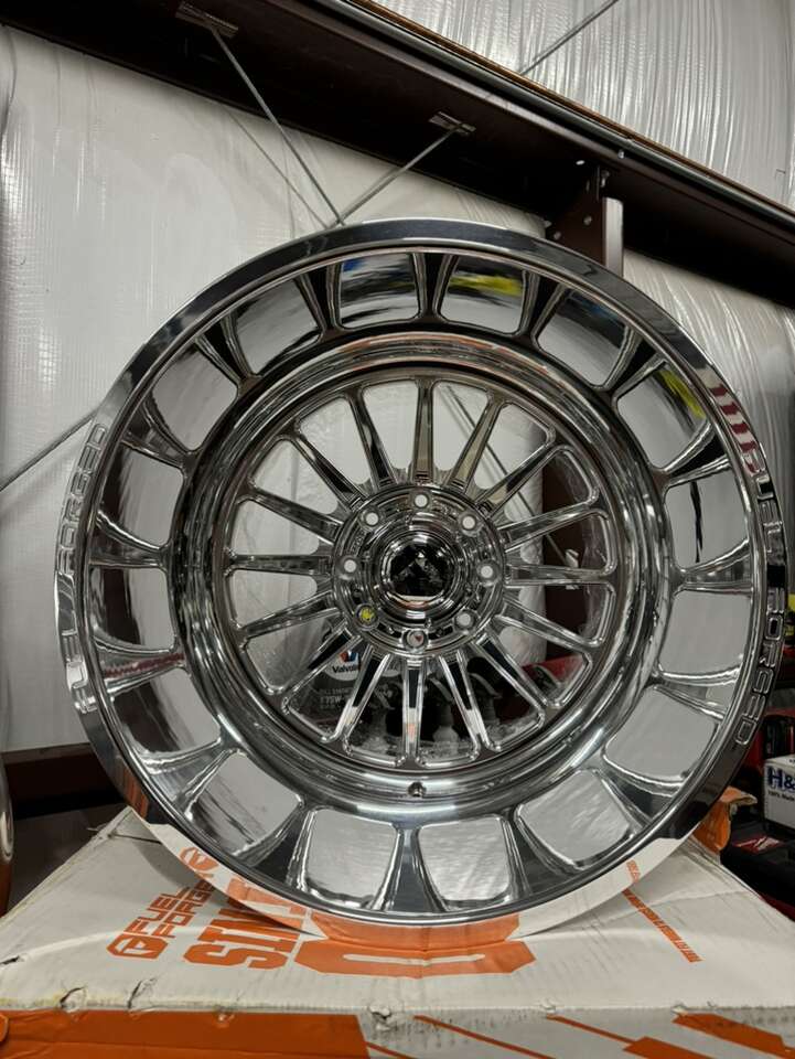 BRAND NEW 22x16 Fuel Forged Wheels, 8x170