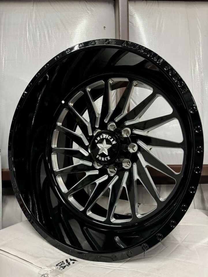 NEW 24x14 American Force/ Floaters, 8x6.5