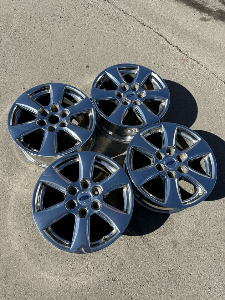 2019 F150 OEM 18in Chrome Wheels
