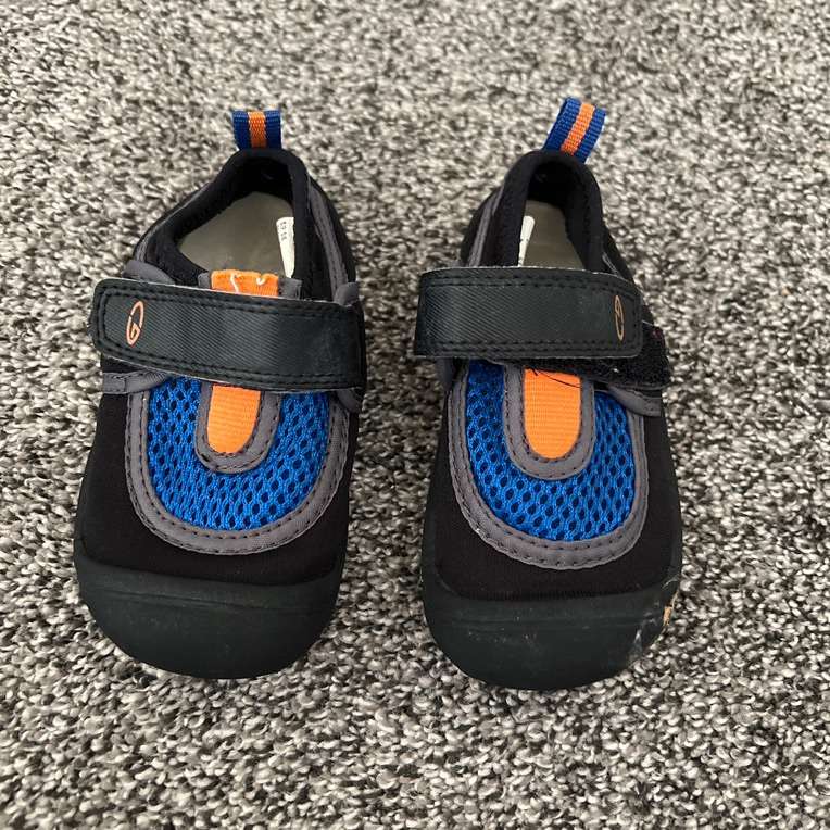 Little Boy Size 5 - 6 Black and Blue Swim Shoes