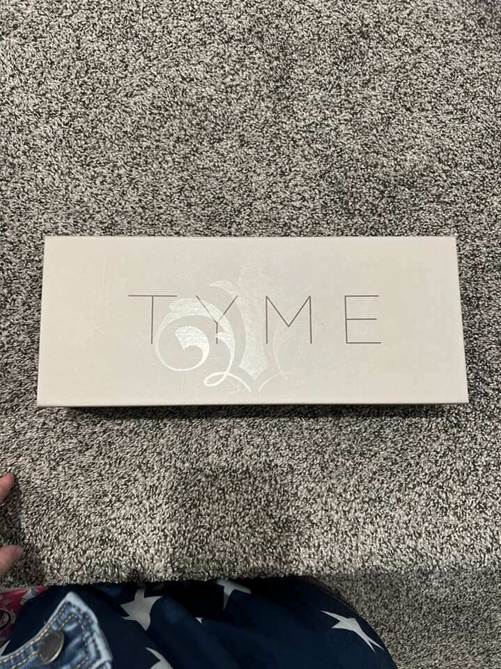 TYME Hair Curler Essentially New