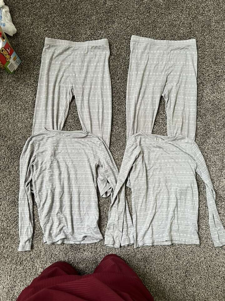 7 Pairs Of Girl Size Medium 32 Degree Pajamas
