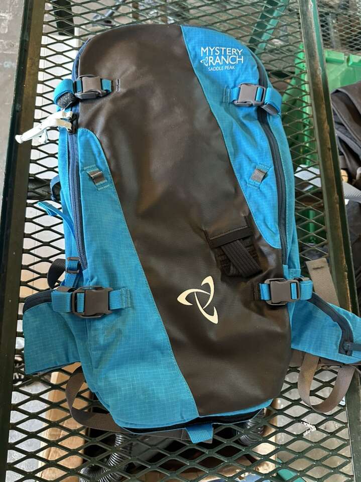 Mystery Ranch Saddle Peak 25 Liter Day Pack