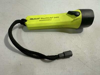 Pelican StealthLite 2400 Submersible Flashlight