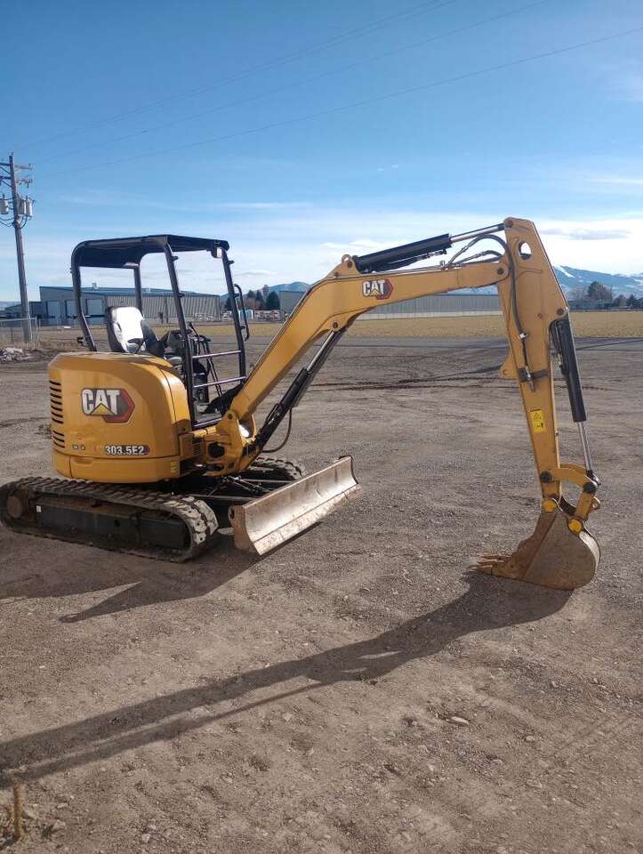 2021 Cat 303.5E2 CR Mini Excavator