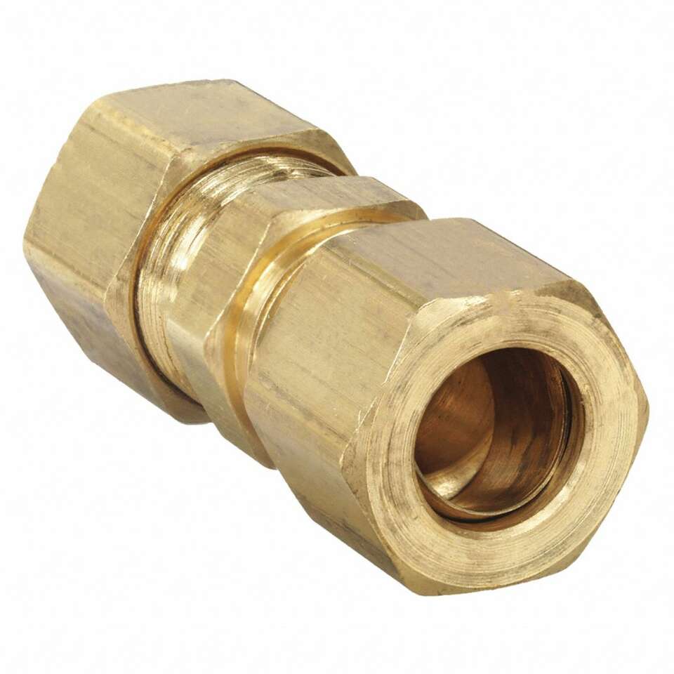 10 Pack, Parker 62C-4 1/4 Compression Brass Union, Max. Pressure: 300 Psi