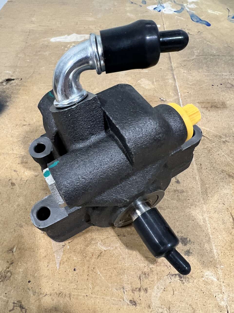 Power Steering Pump 04-07 / Ford E150, E250, E550, F250, F350,F450,F550 / Excursion