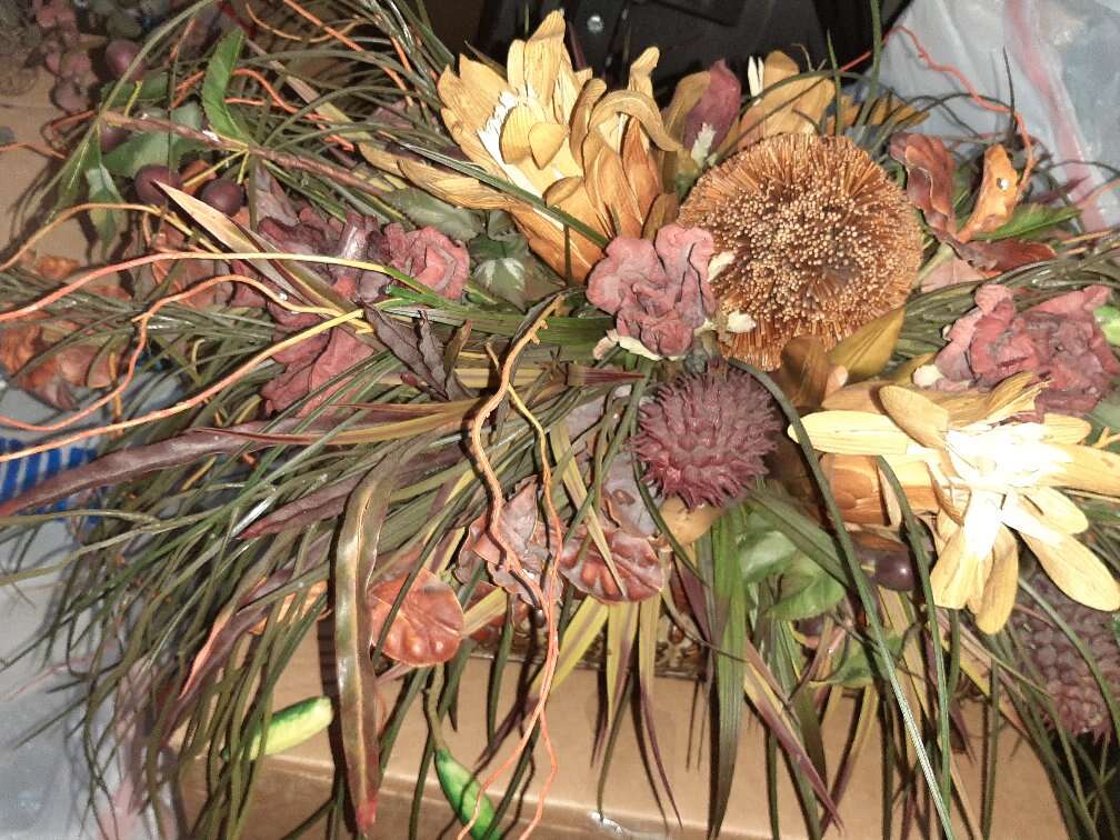 Floral Dried Faux Table Arrangement Metal Bottom