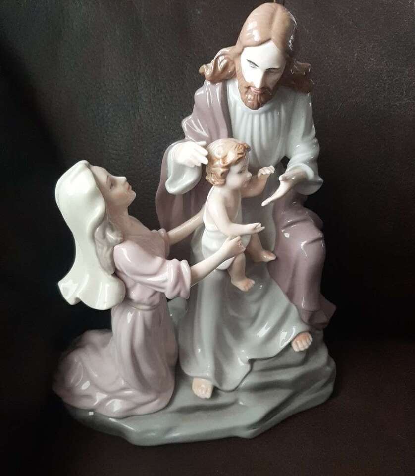 Ceramic Porcelain Jesus Statue Child Mother Mary