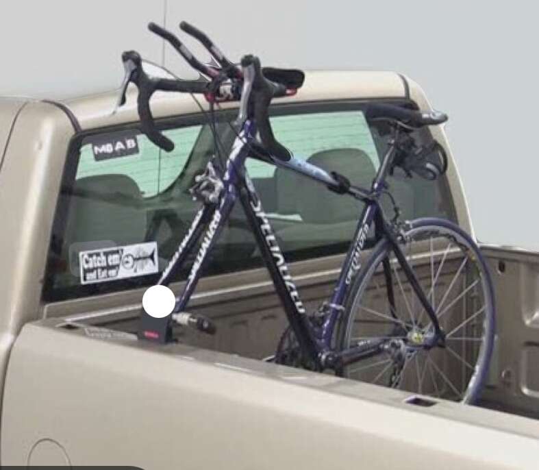 Yakima Locking Bedhead Truck Bed Bike Mount