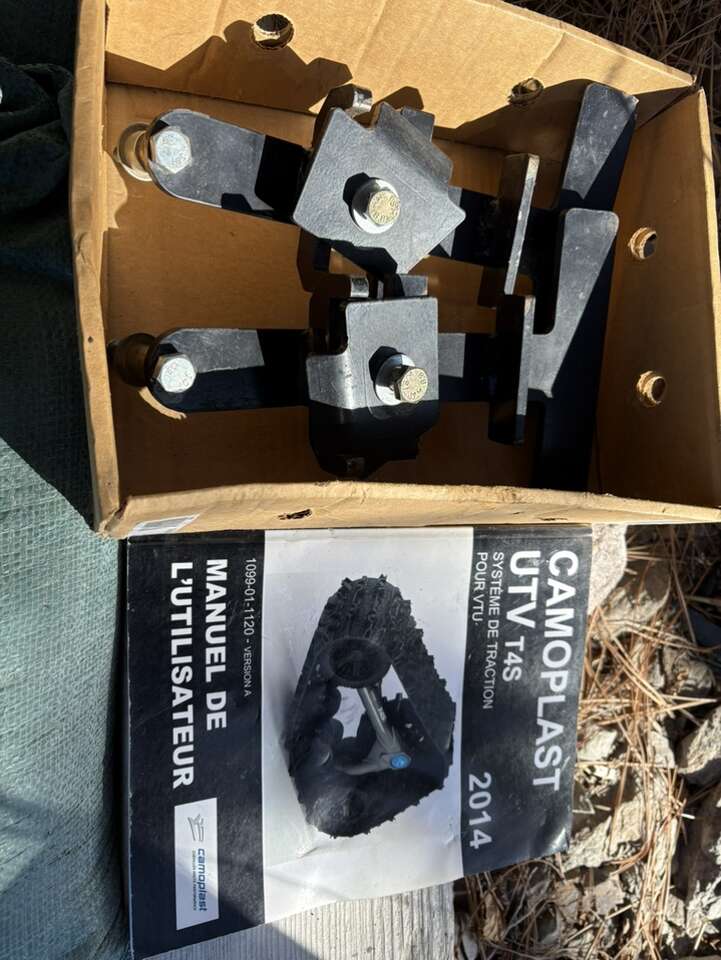 Camoplast UTV T4S Brackets