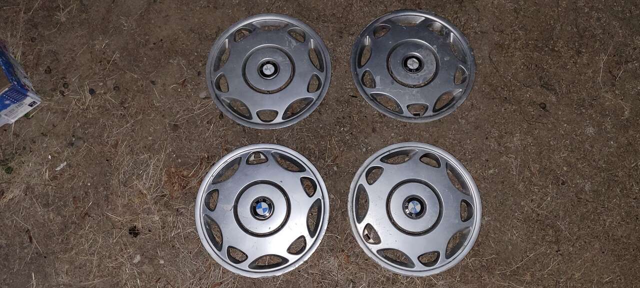 Set of 4 Original 15" BMW e36 Hub Caps