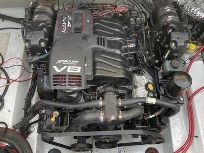 BBC 454 Marine Engine