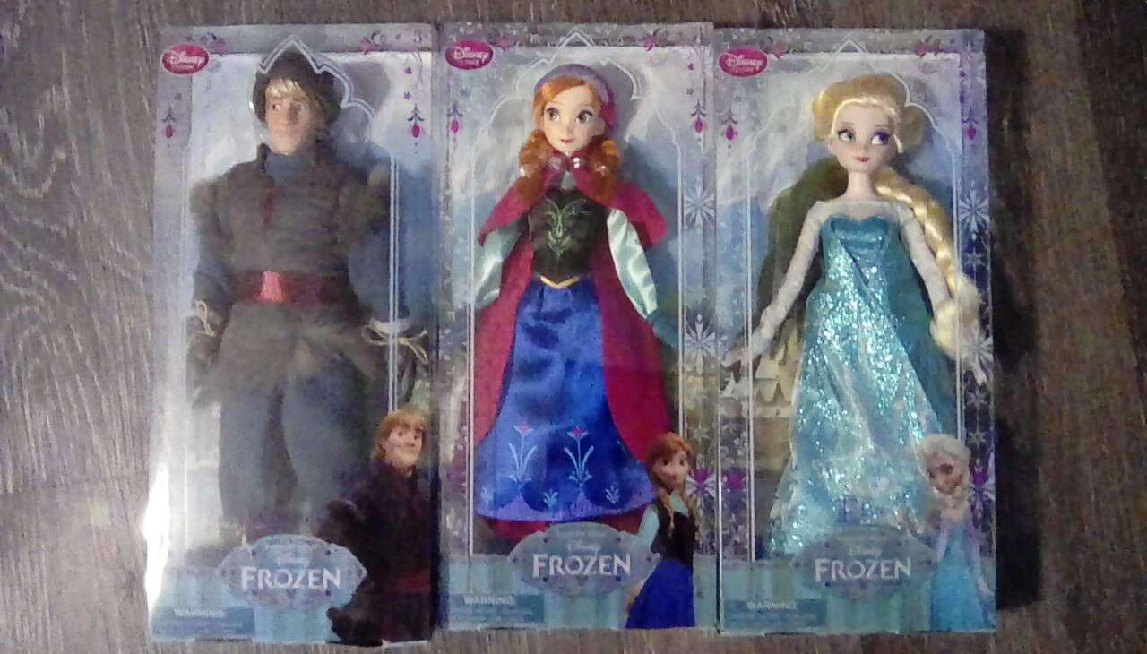 Original Disney's Frozen dolls Anna, Elsa, Kristoff