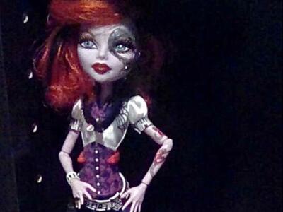 Monster High Doll operetta with pet