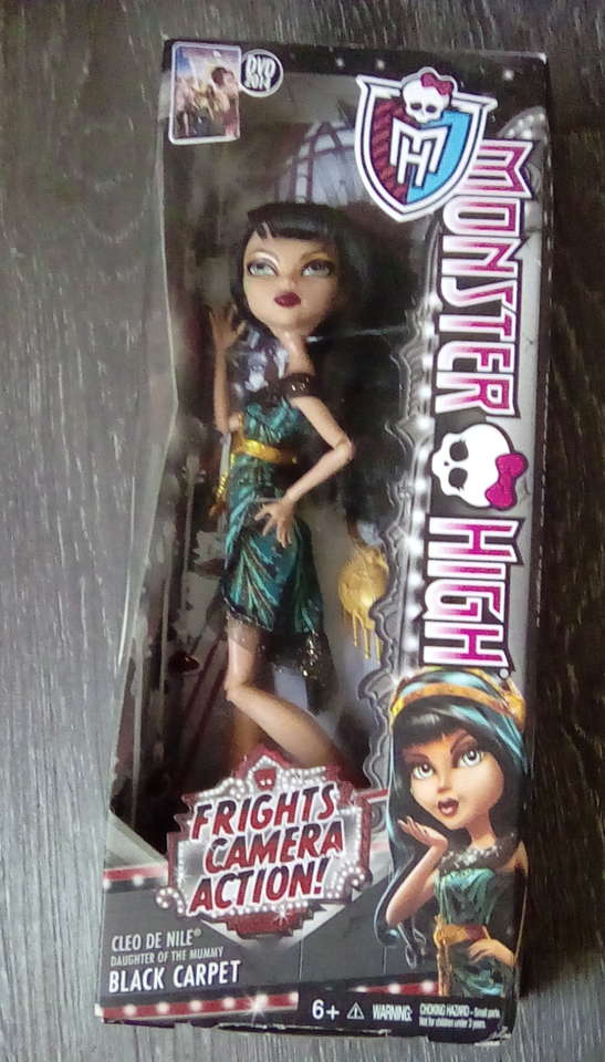 Monster High Doll Cleo De nile frights camera action