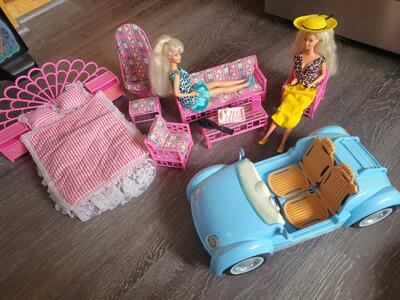 VINTAGE BARBIE Beverly hills furniture set, Bed and Bedding, Dressers, Chairs, Couch, Dolls, and Car, plus more