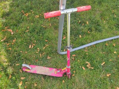 Kid's Barbie scooter