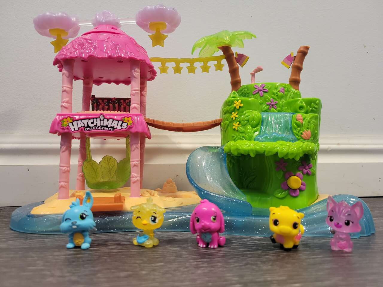 Hatchimals collEGGtibles tropical  Paradise