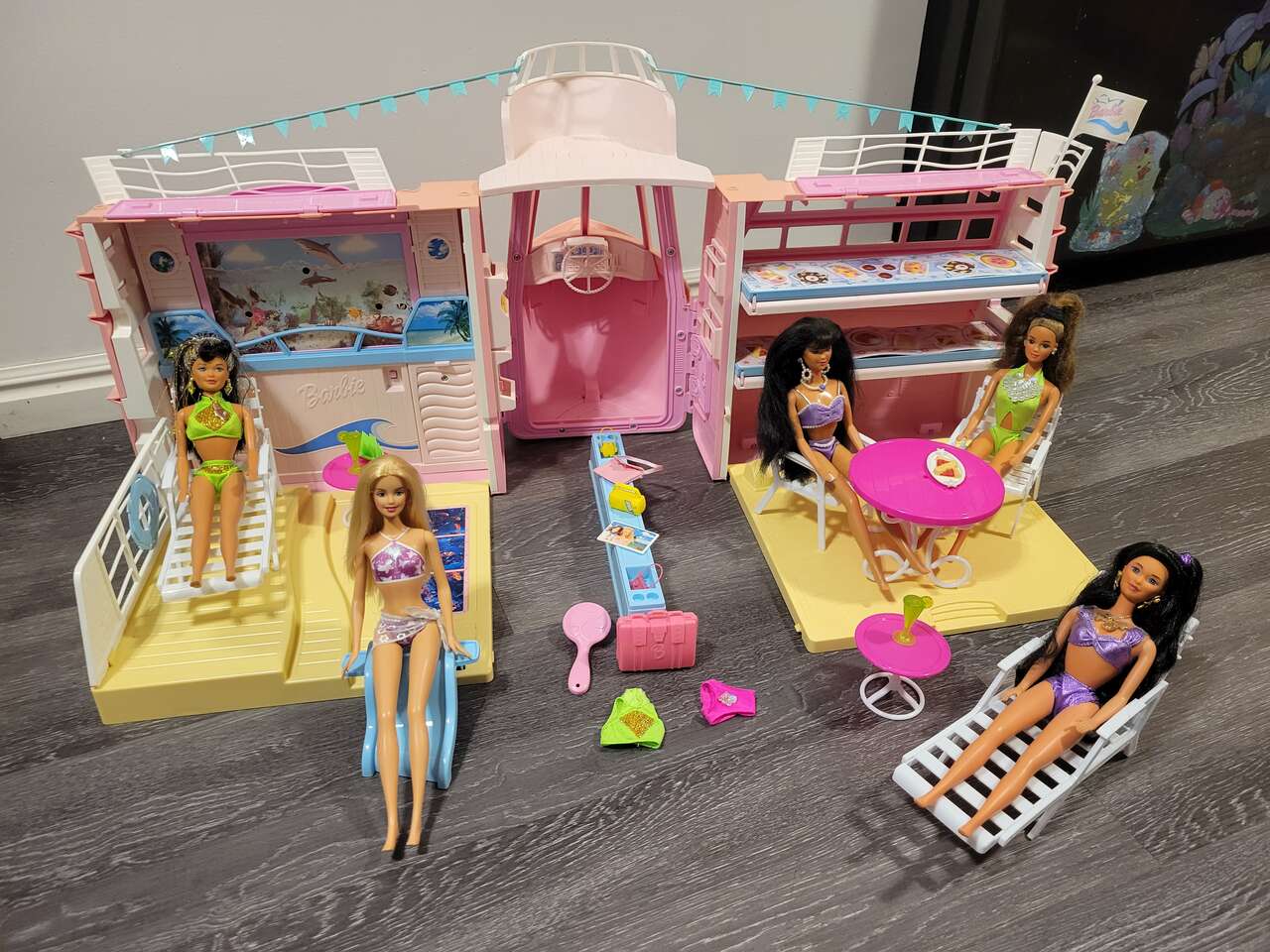 Palm Beach doll, Barbie cruise ship Jewel Teresa (pearl beach, sun sensation, splash and play Kira)