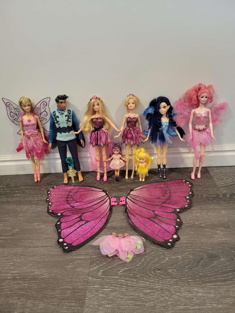 Barbie magic wings mariposa butterfly doll's, and fairytopia fairy doll's magic of the rainbow lumina