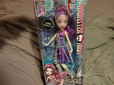 Monster High Haunted Barbie Doll Getting Ghostly Spectra Vondergeist New in Box